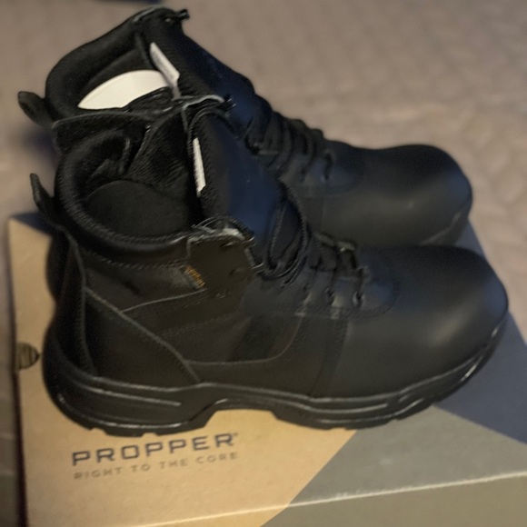Propper boots - Picture 2 of 6